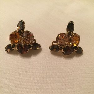 VINTAGE ALICE CAVINESS CLUSTER OF CRYSTAL EARRINGS